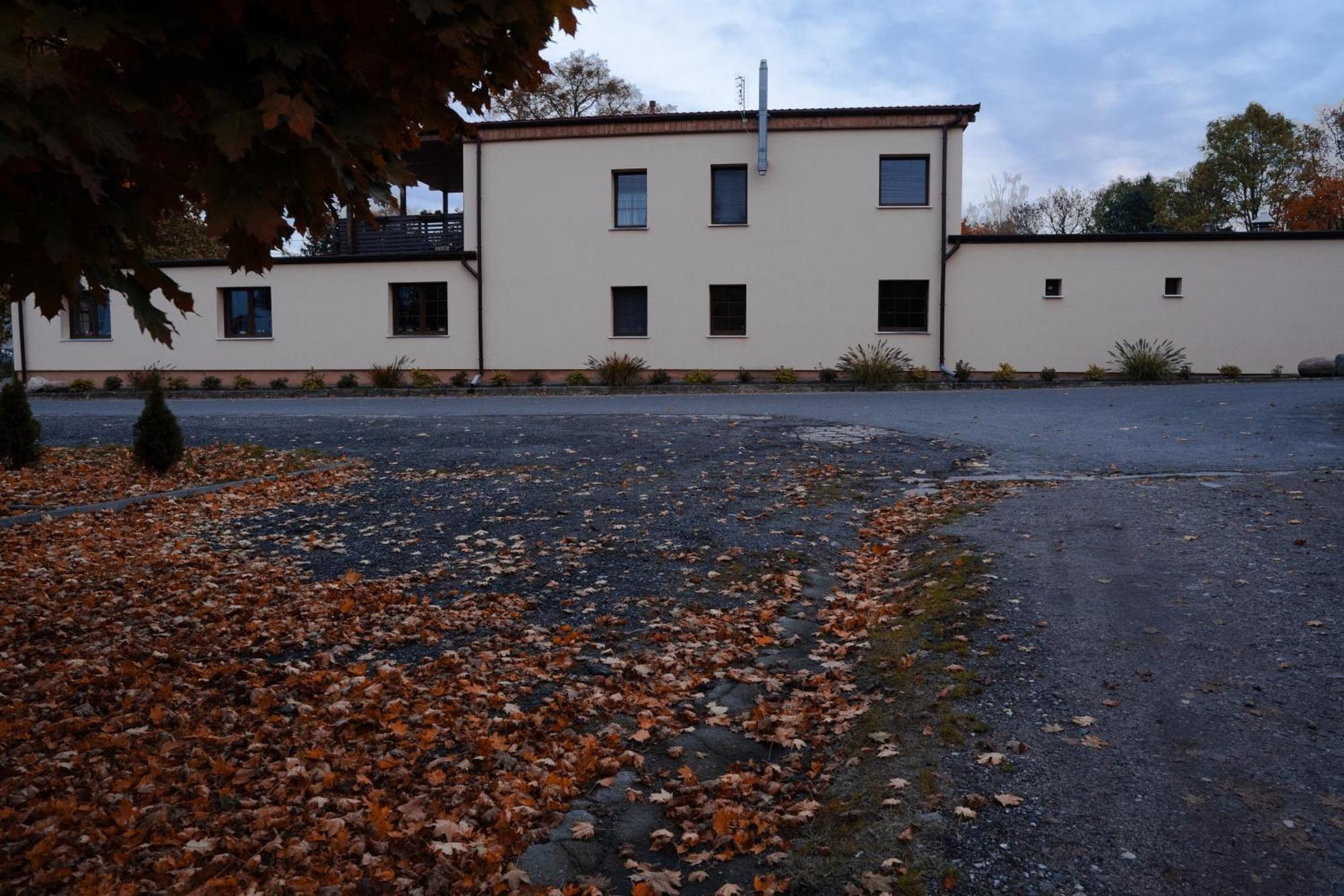 Uroczysko Olesnica Panzió Chodzież Kültér fotó